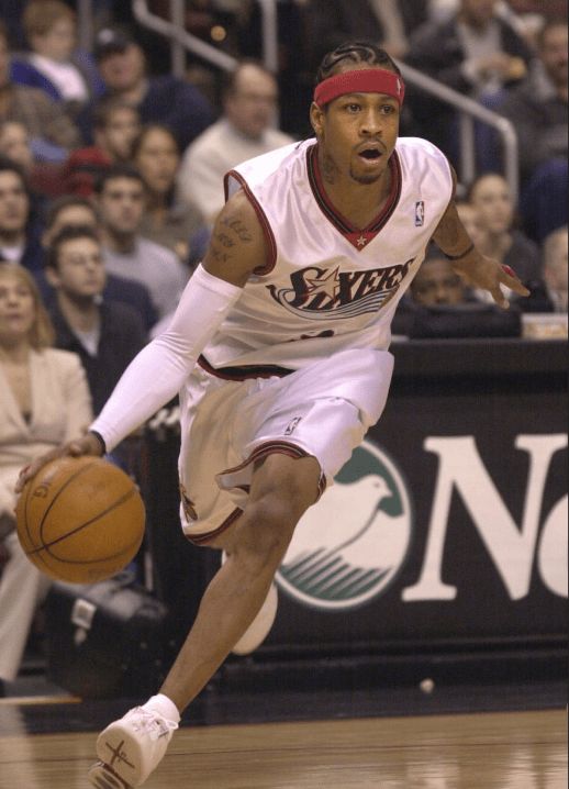 胜利vs阿德莱德首发：约万诺维奇先发、维尔格斯出战（胜利对阵阿德莱德首发公布：约万诺维奇首发，维尔格斯出战）