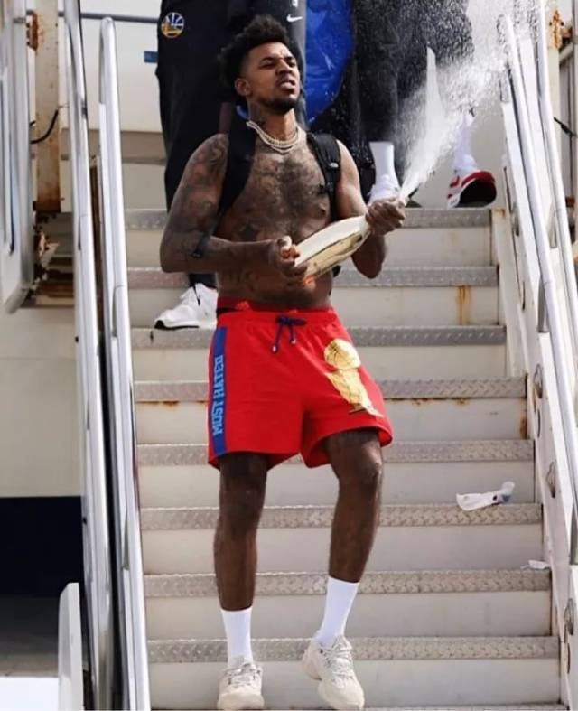 球星多项数据刷新赛季纪录（球星多项数据创赛季新高）