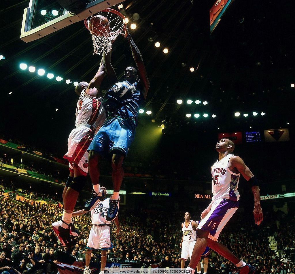 霍伊伦本赛季10场联赛制造5球，上赛季32场英超仅制造4球（霍伊伦本季联赛10战造5球，已超过上季英超32场仅4球）