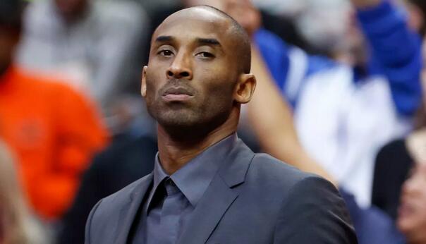 皇社81岁股东：扬赫尔还没我健壮；4000多万就买仨看医务室的（皇社81岁股东炮轰：我比扬赫尔还结实，砸四千余万只买来三名医务室常客）